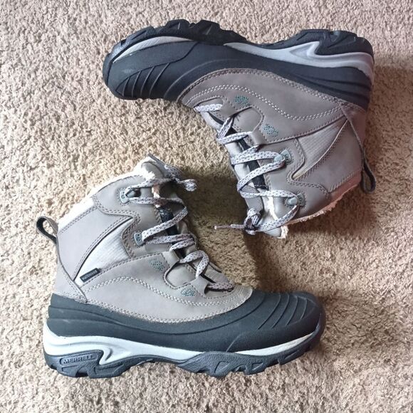 Merrell Snowbound Mid Waterproof Insulated Ladies Winter Boots Size 7.5 PREOWNED - Picture 1 of 8